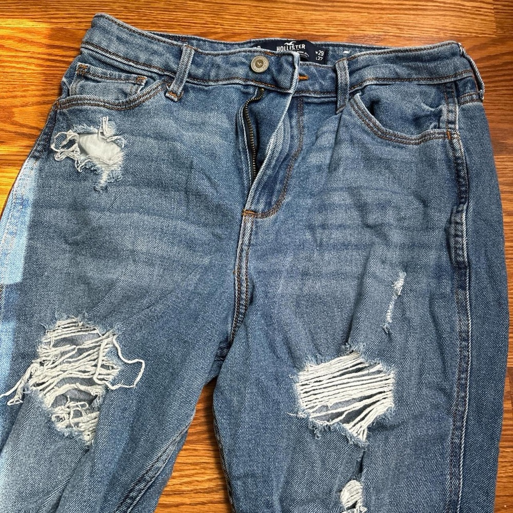 Hollister navy blue curvy high-rise ripped mom jeans